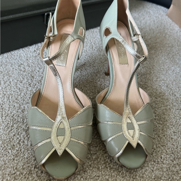 Rachel Simpson Heels size 37 sea foam green and gold EUC - Picture 5 of 5